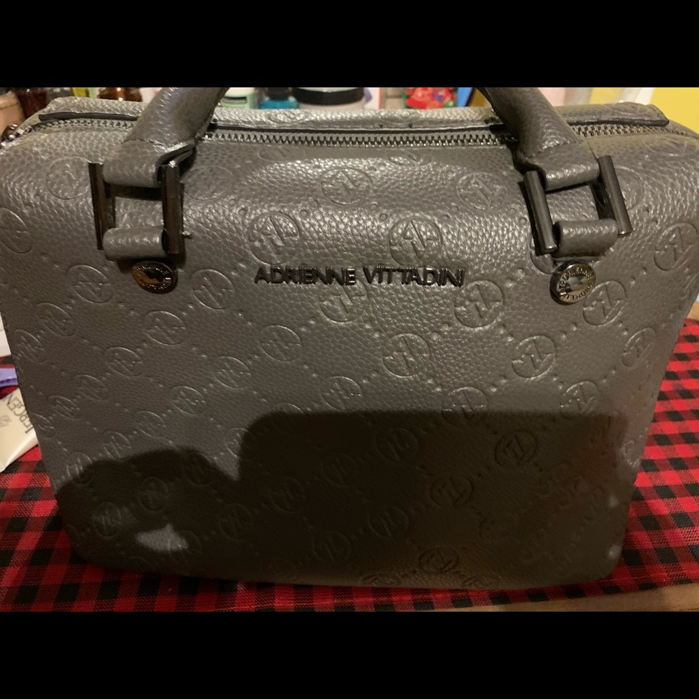 Hand bag